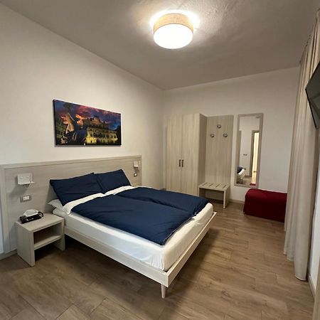 Готель Residenza Pezzani Парма Екстер'єр фото